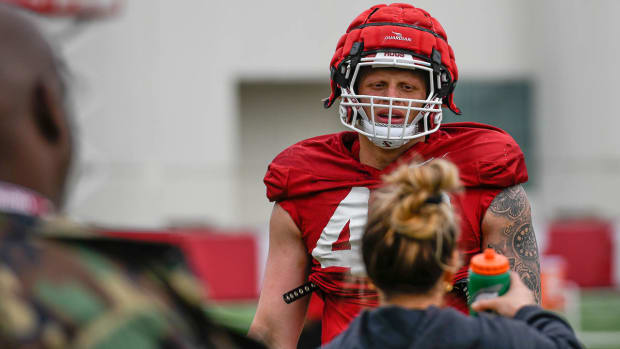 Arkansas Razorbacks Landon Jackson on the outdoor practice fields Thursday afternoon in Fayetteville, Ark.